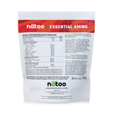 Etichetta posteriore Nätoo Essential Amino gusto Strawberry Lime 420g con tabella nutrizionale: EAA/BCAA full spectrum 6950mg, Amino Boost Complex (Glutammina, Citrullina Malato, Taurina), Vitamina C 200mg, B6 5mg, B12 5µg, enzimi digestivi Bromelina e Papaina